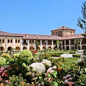 https://garda-lake-chervo-golf-apartments.it-lombardy.com